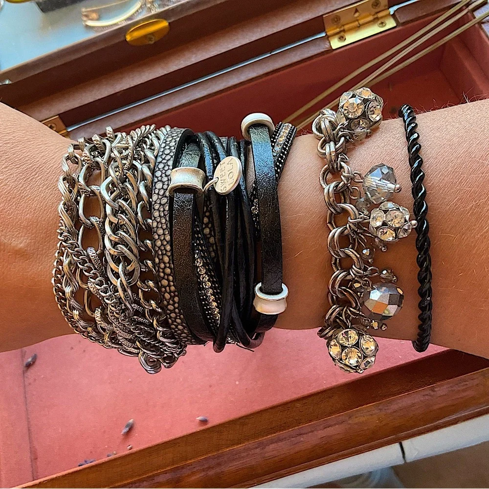 Sweet Lola Black and Silver Stack